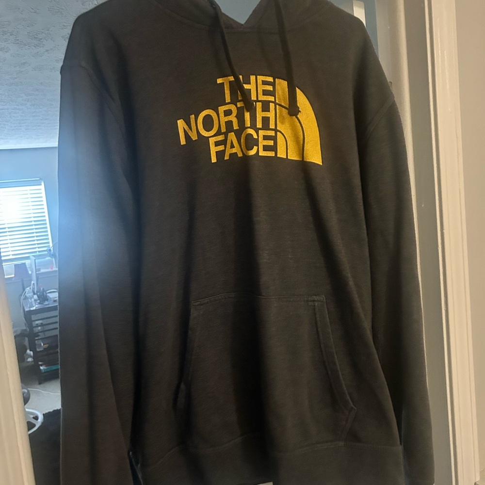 Men’s North Face Hoodie Sweatshirt XL Gray Yellow Logo Pullover Pocket